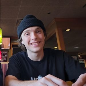 Meet your Posher, Joey